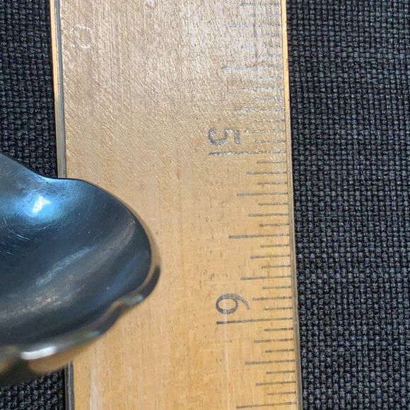 Oneida Stainless Gravy Ladle Serving Spoon Dover Pattern - Picture 7 of 8